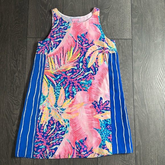 Lilly Pulitzer Dresses & Skirts - Woman’s Lily Pulitzer sleeveless dress size small